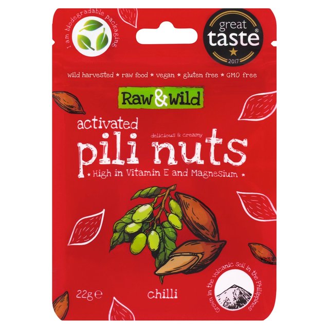 Raw & Wild Activated Pili Nuts Chili Organic 22g